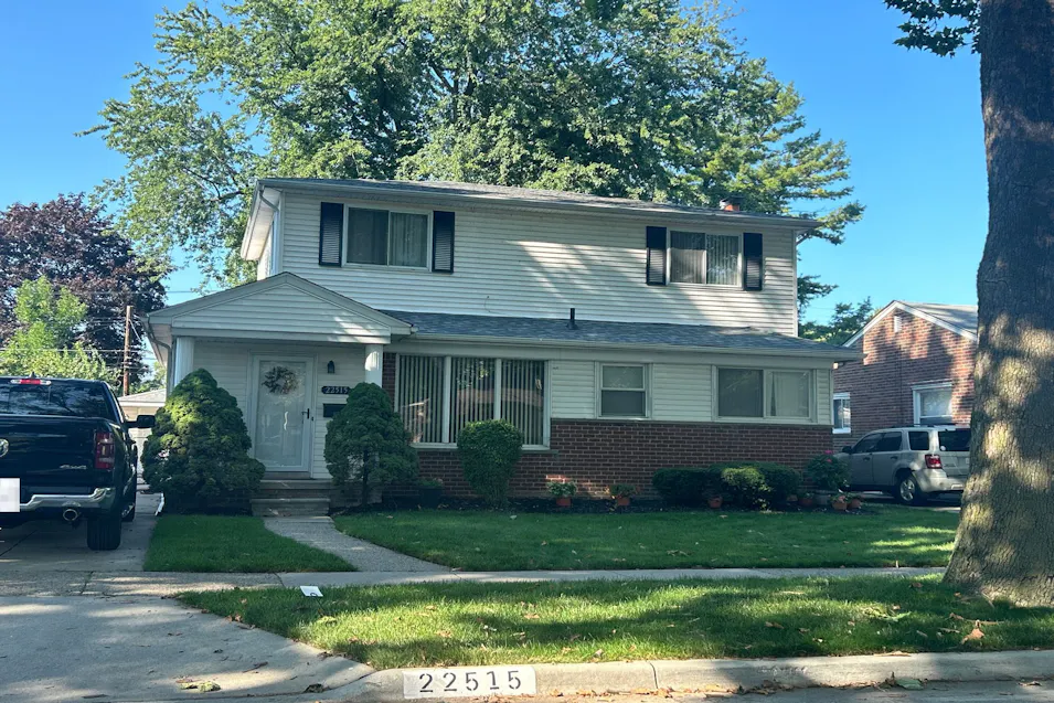 22515 Edgewood St Saint Clair Shores, MI 48080, Macomb County