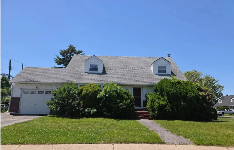 80 Elmwood Street Plainview, NY 11803, Nassau County