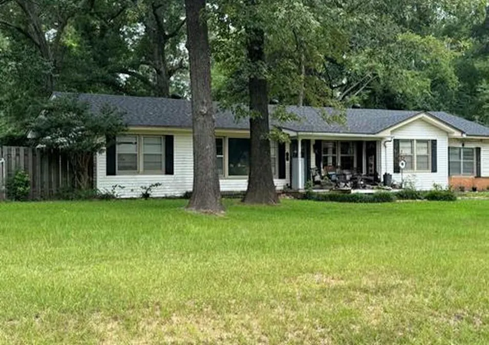 201 N Mimosa St Ore City, TX 75683, Upshur County