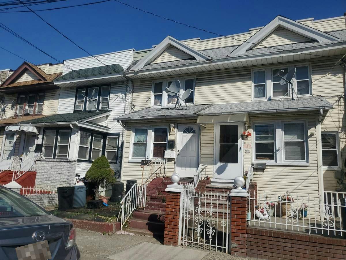 95th Ave, South Richmond Hill, NY 11419