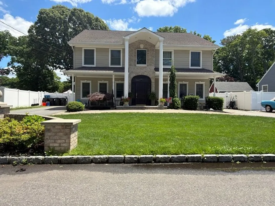 1133 Patricia Ave West Islip, NY 11795, Suffolk County