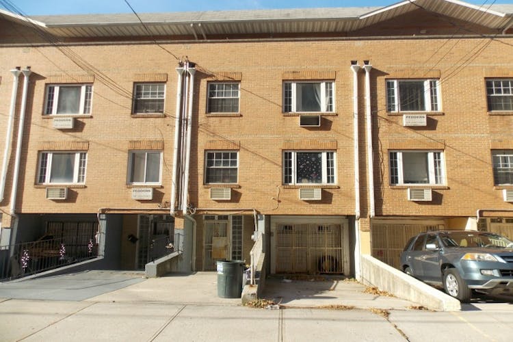 774 Lincoln Avenue Brooklyn, NY 11208, Kings County