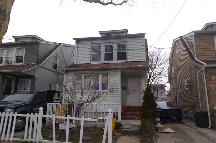 18705 Nashville Blvd Aka 187 05 Nashville Boulevard Springfield Gardens, NY 11413, Queens County