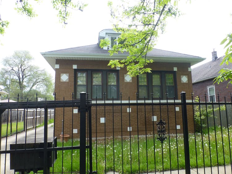 8347 S. Green Street Chicago, IL 60620, Cook County