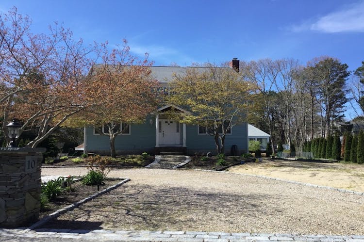 10 Samoset Road Mashpee, MA 02649, Barnstable County