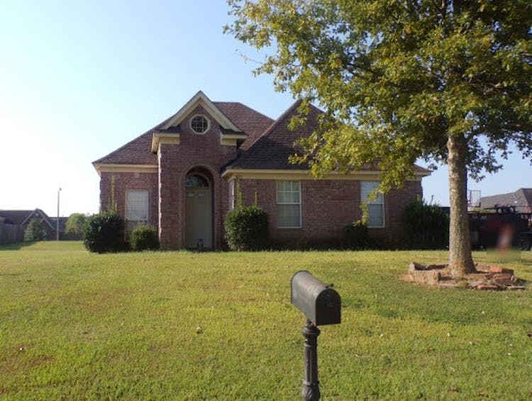 4145 Ravenwood Park W Horn Lake, MS 38637, Desoto County