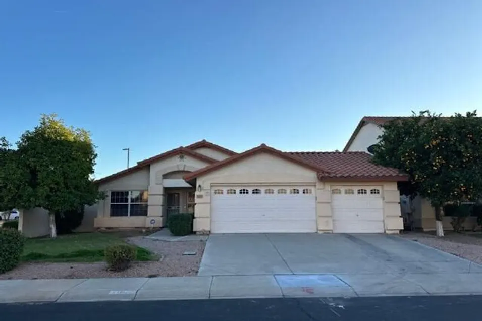 5805 W Aster Dr Glendale, AZ 85304, Maricopa County