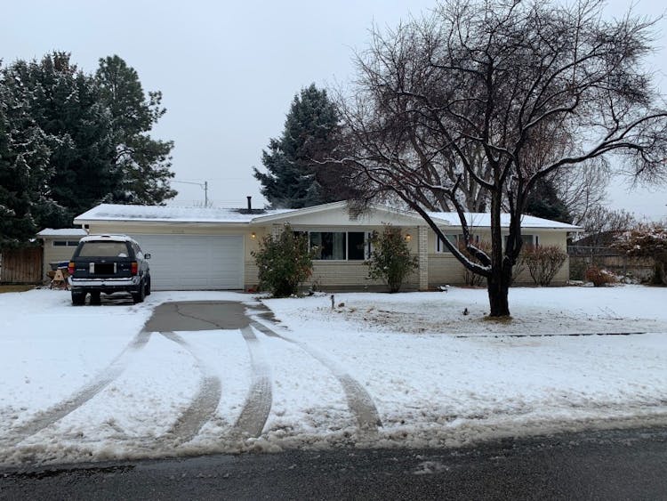 9709 West Halstead Drive Boise, ID 83704, Ada County