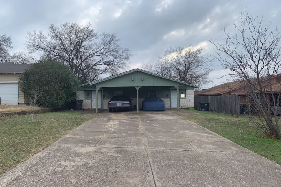 5113 Curzon Ave Fort Worth, TX 76107, Tarrant County