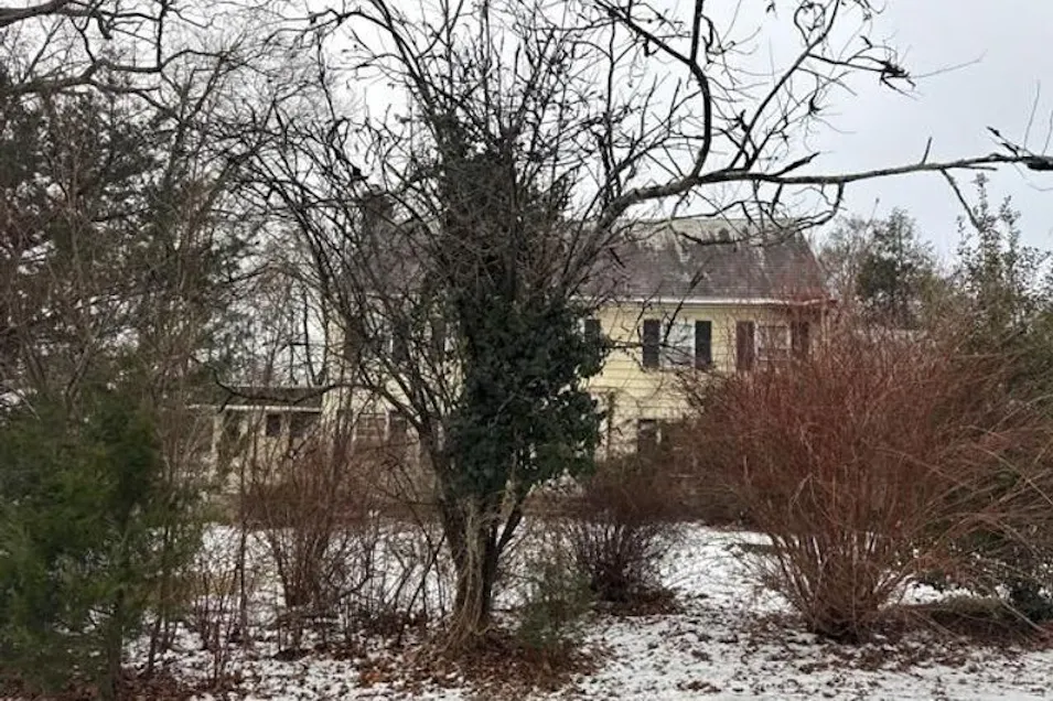 16 Luddington Road West Orange Twp., NJ 07052, Essex County