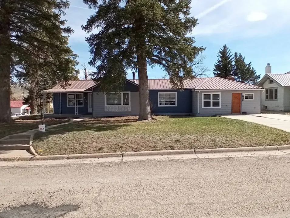 602 Saphire St Kemmerer, WY 83101, Lincoln County