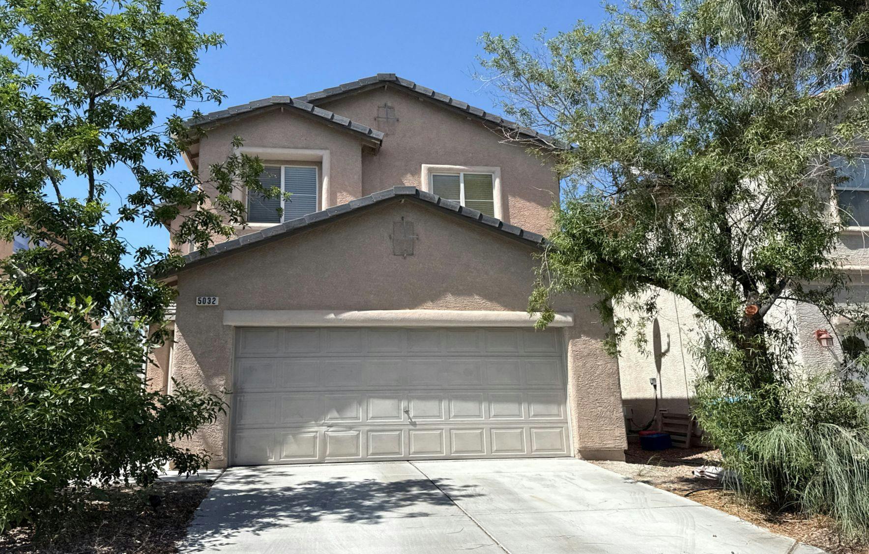 5032 Whistling Acres Ave  