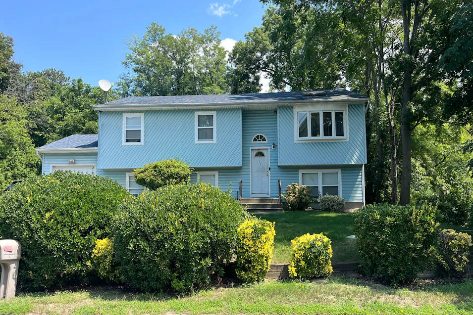 169 Governor Avenue West Babylon, NY 11704, Suffolk County