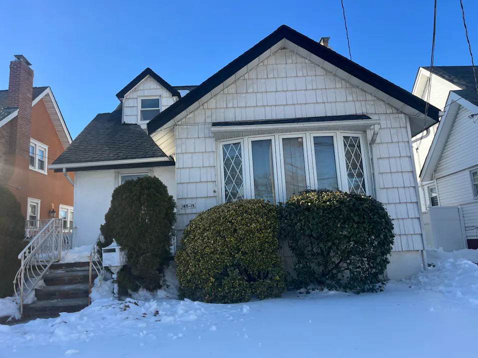185-15 Hilburn Avenue Saint Albans, NY 11412, Queens County
