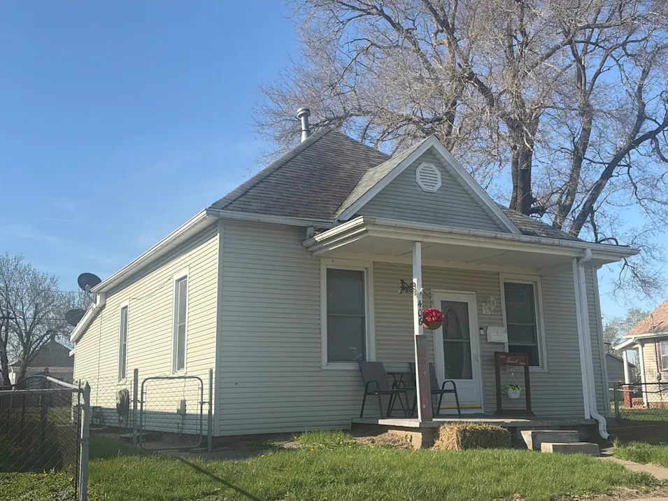 406 Kentucky St Saint Joseph, MO 64504, Buchanan County