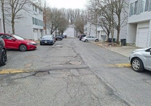 Ilyssa Way, Staten Island, NY 10312