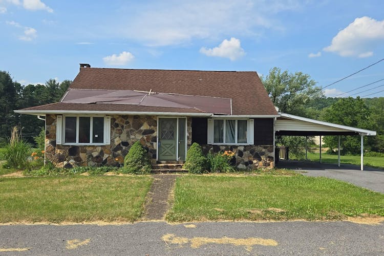 225 North Street Brockway, PA 15824, Jefferson County