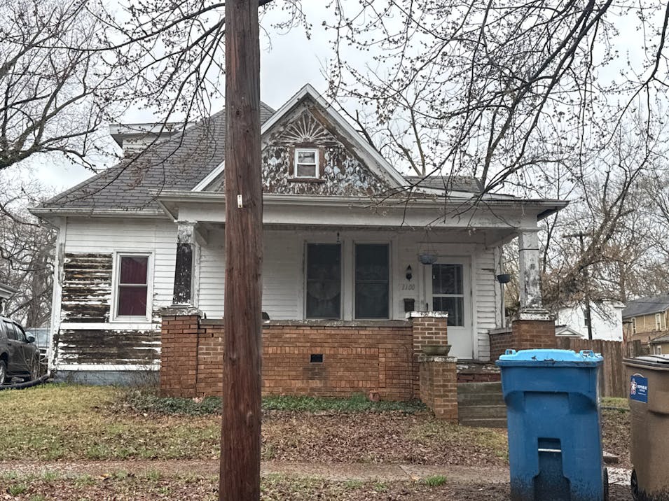 1100 N 3rd St Springfield, IL 62702, Sangamon County