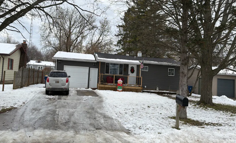 342 E Rising St Davison, MI 48423, Genesee County