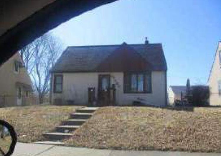 1620 Iowa Ave E Saint Paul, MN 55106, Ramsey County