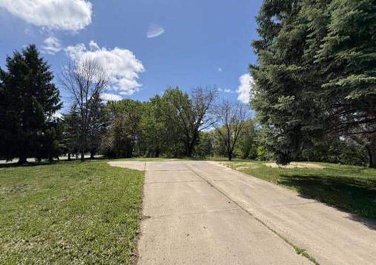 5015 126th St N White Bear Lake, MN 55110, Washington County