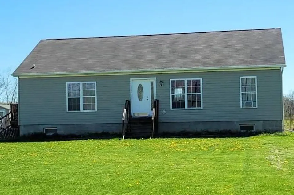 7261 West Bergen Road Bergen, NY 14416, Genesee County