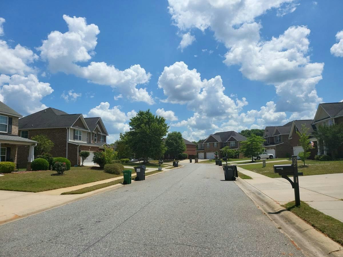 Black Hawke Ln, Kathleen, GA 31047