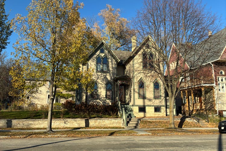 112 E Brown St Milwaukee, WI 53212, Milwaukee County