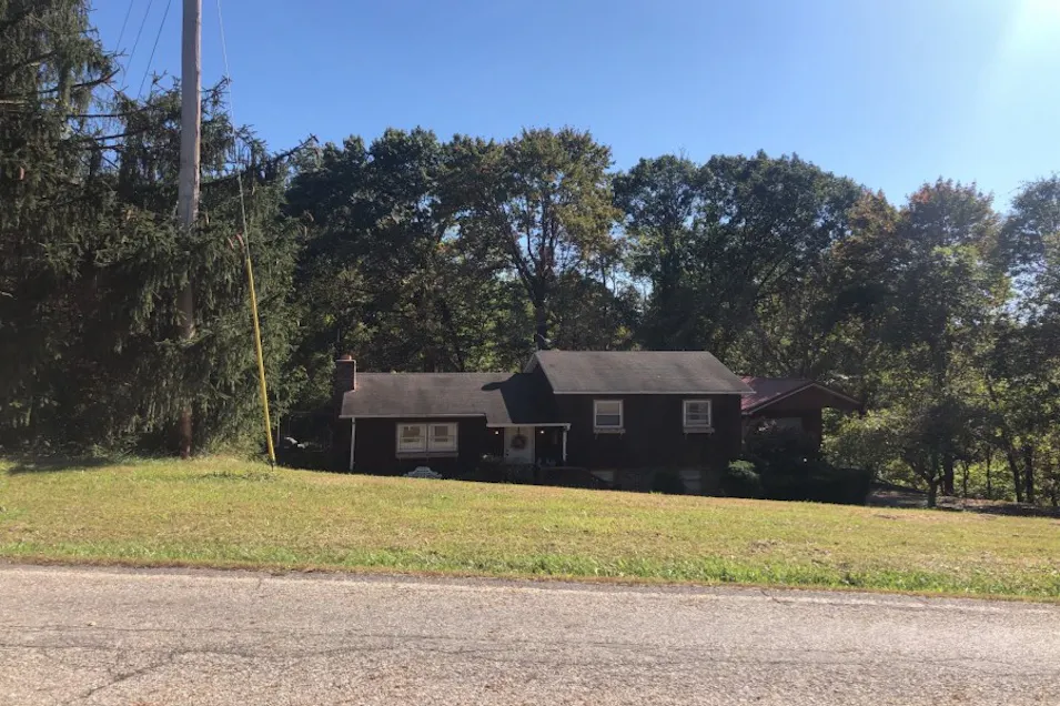 2270 Lake Road South East Lancaster, OH 43130, Fairfield County