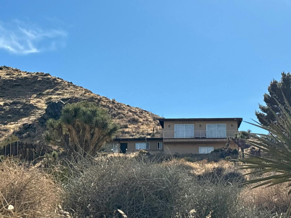 Amador Ave, Yucca Valley, CA 92284