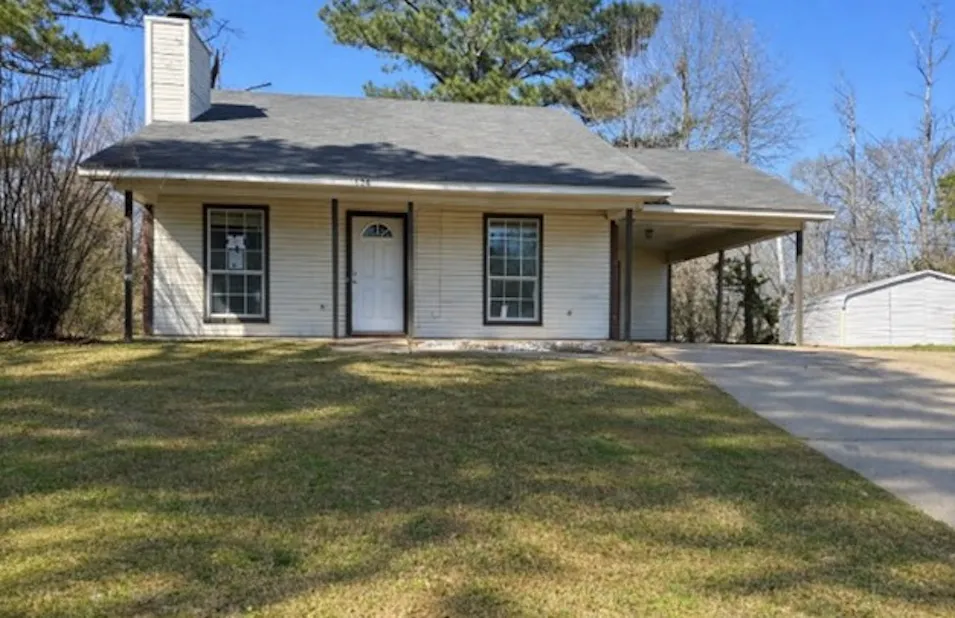 626 David Cv Jackson, MS 39212, Hinds County