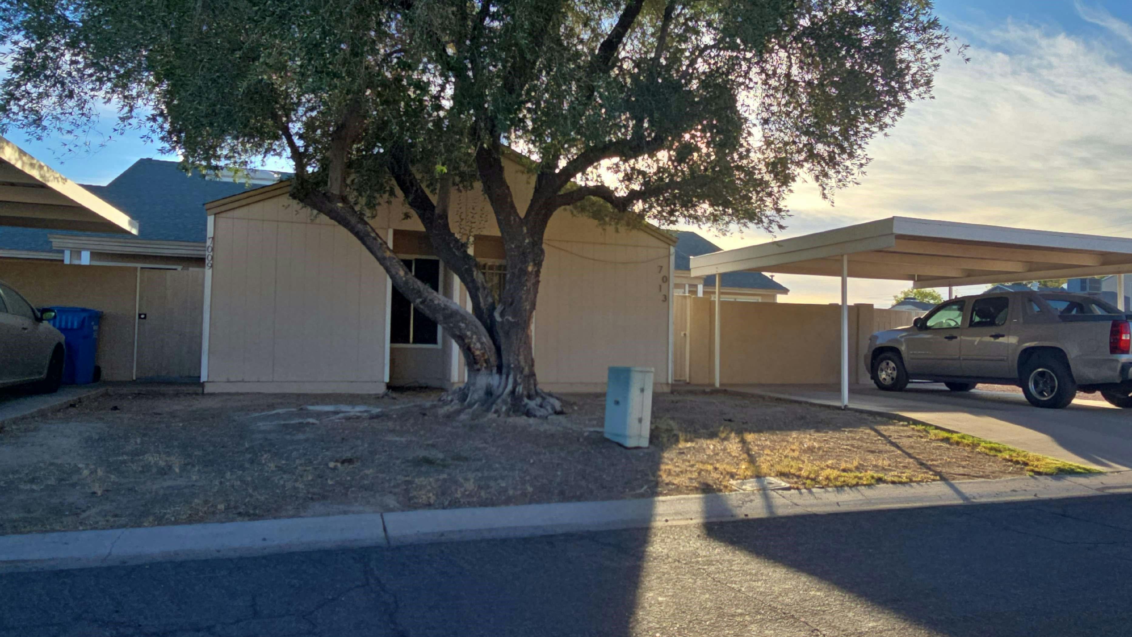 41st Way, Phoenix, AZ 85042