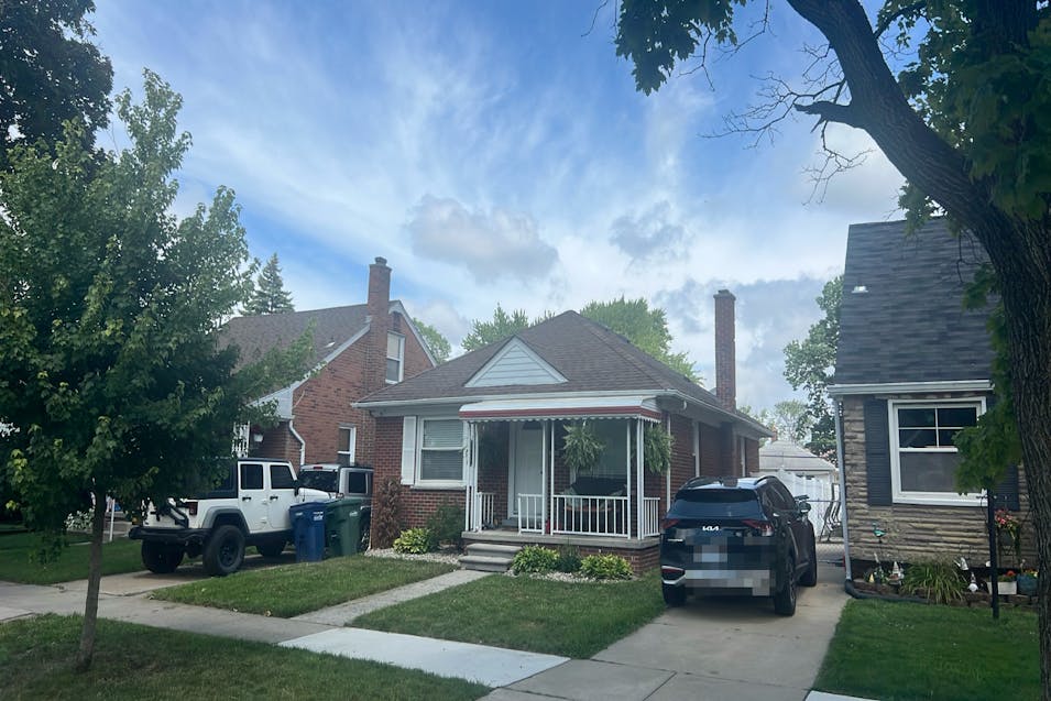 1420 Capitol Ave Lincoln Park, MI 48146, Wayne County