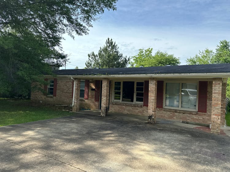 128 Howard Drive Durant, MS 39063, Holmes County