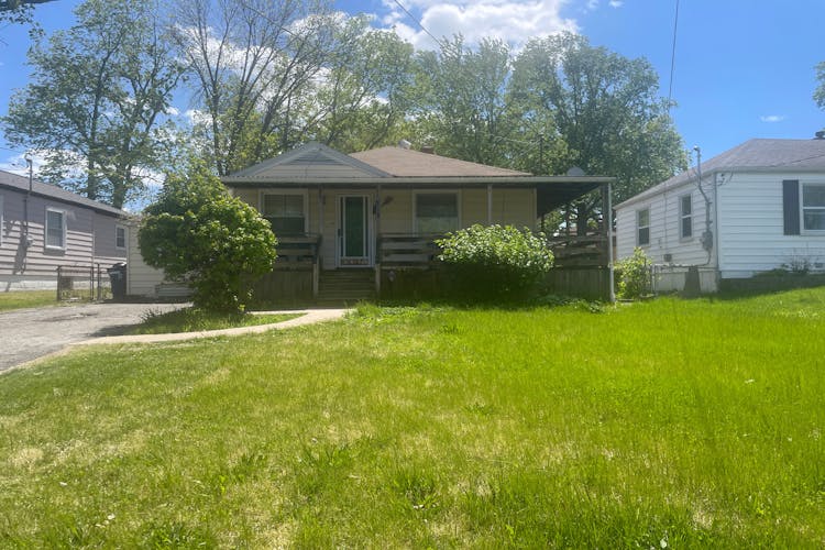 10310 Driver Avenue Saint Louis, MO 63114, Saint Louis County