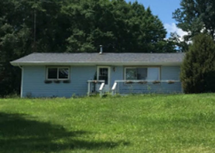 23528 Jefferson Center St, Cassopolis, MI, 49031, USA