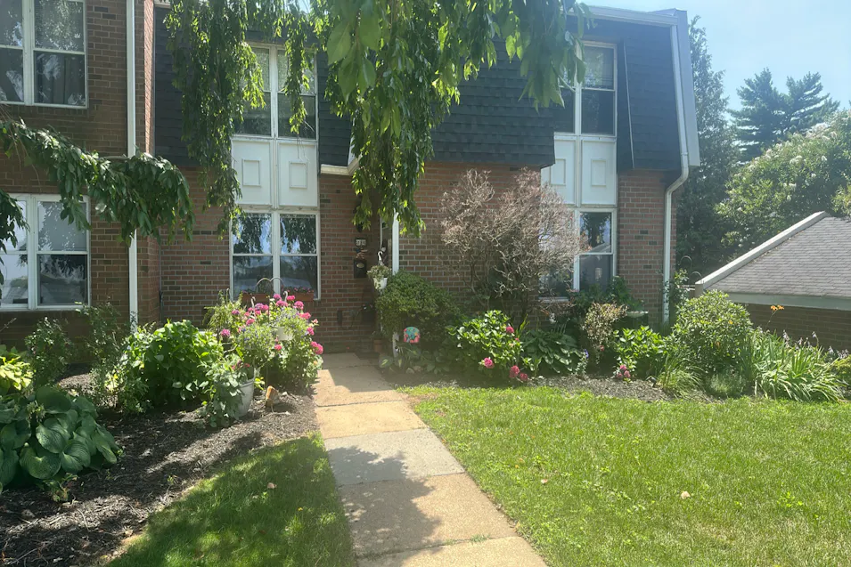 2094 Harbour Drive Palmyra, NJ 08065, Burlington County