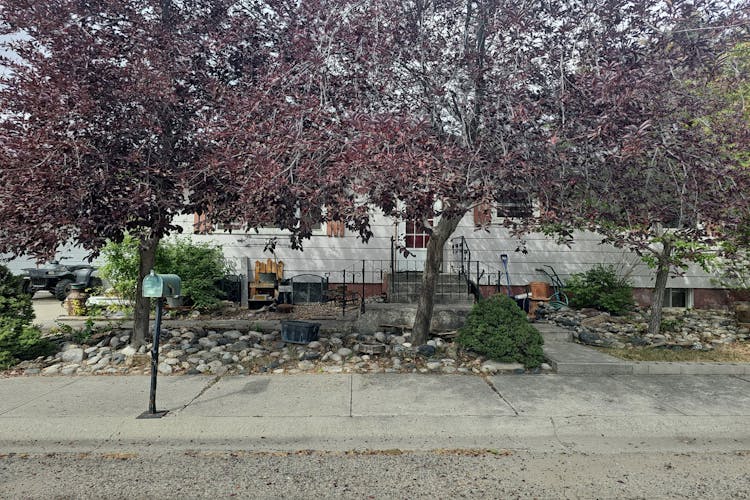 601 W 11st St Laurel, MT 59044, Yellowstone County