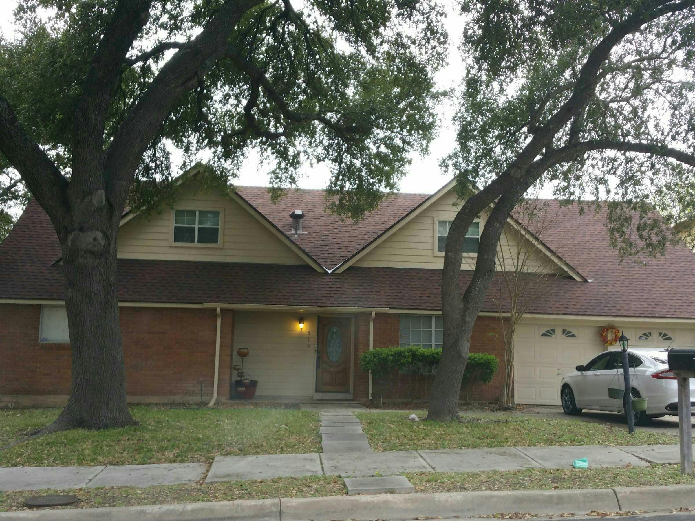 Sonnet Dr, San Antonio, TX 78216
