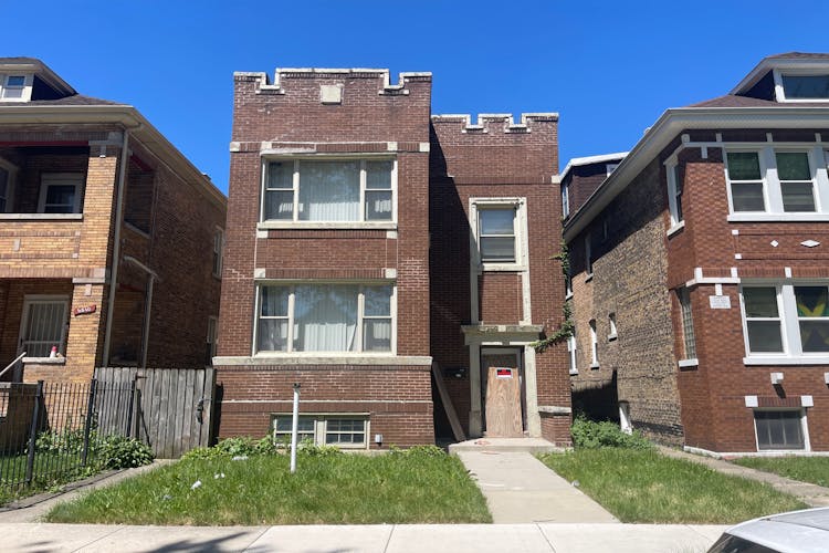 6806 South Rockwell Street Chicago, IL 60629, Cook County