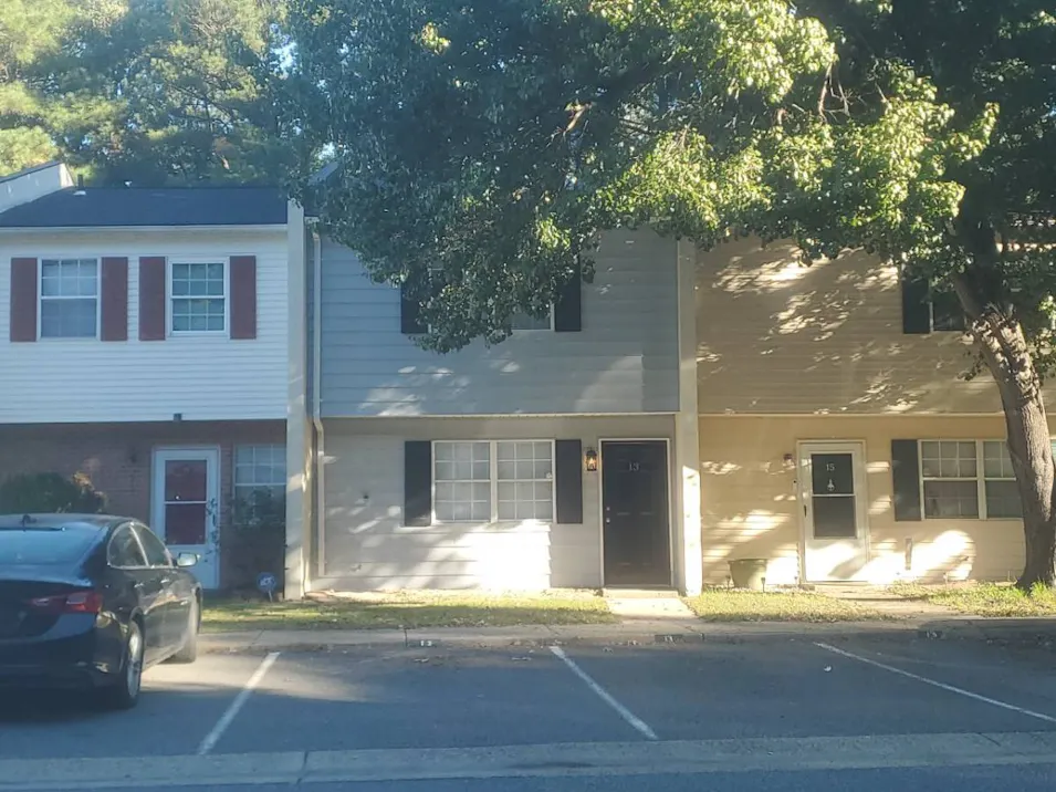 13 Betty Lee Pl Newport News, VA 23602, Newport News City County