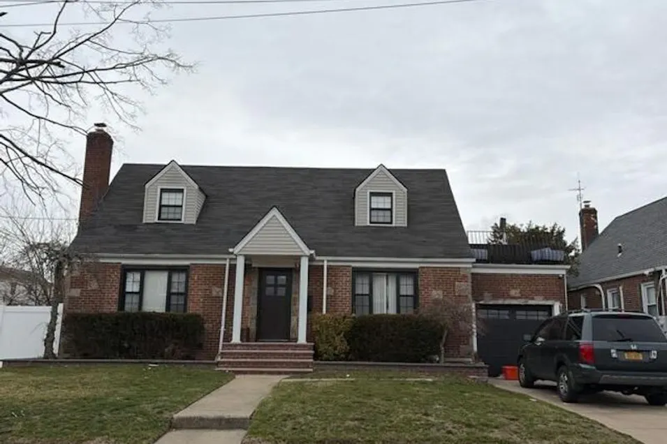 29 Bank Street Valley Stream, NY 11580, Nassau County