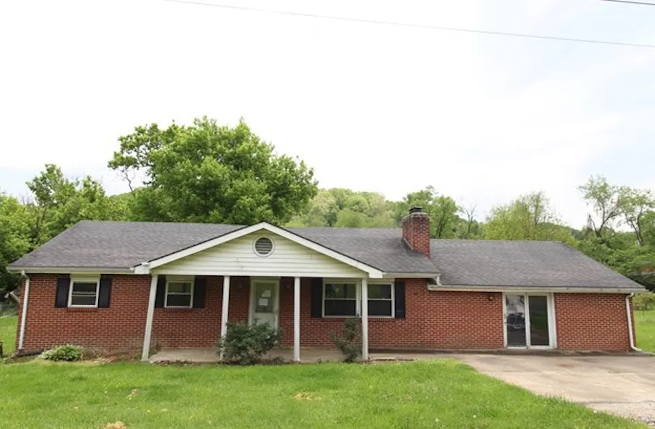 301 Rose Hill Drive Rose Hill, VA 24281, Lee County