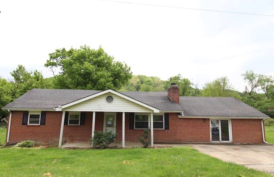 301 Rose Hill Drive Rose Hill, VA 24281, Lee County