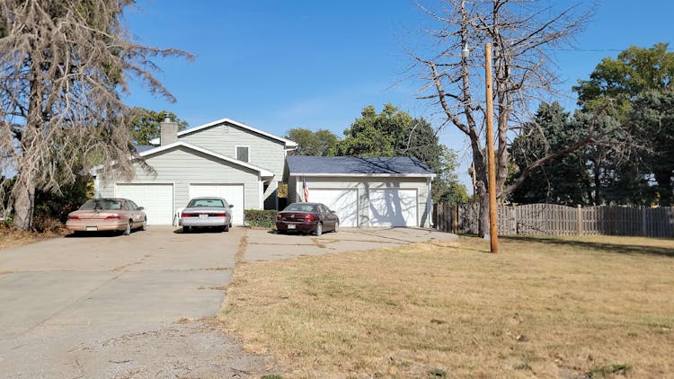 1939 S 113th Street Omaha, NE 68144, Douglas County