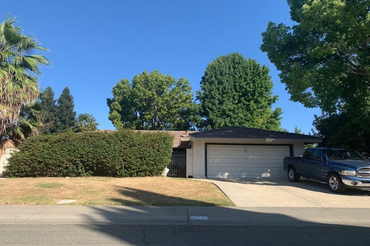 957 Trestle Glen Way Sacramento, CA 95831, Sacramento County