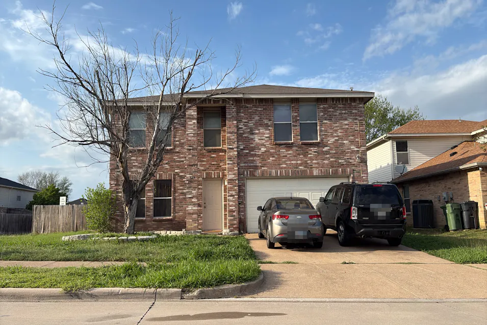 927 White Dove Drive Arlington, TX 76017, Tarrant County