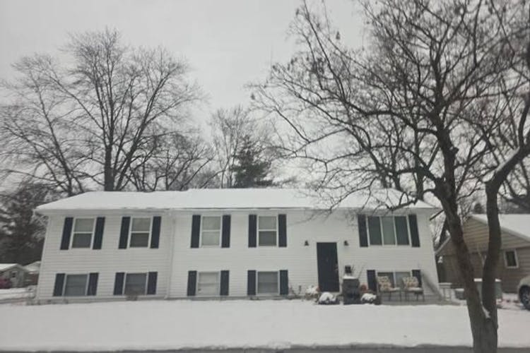 230 Edgerton Dr Waterville, OH 43566, Lucas County