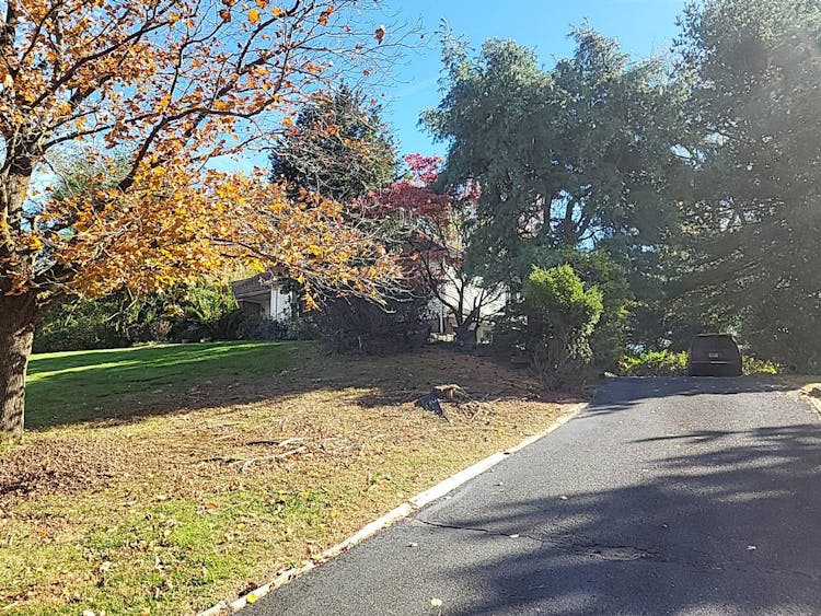 24 Longview Dr Holmdel, NJ 07733, Monmouth County