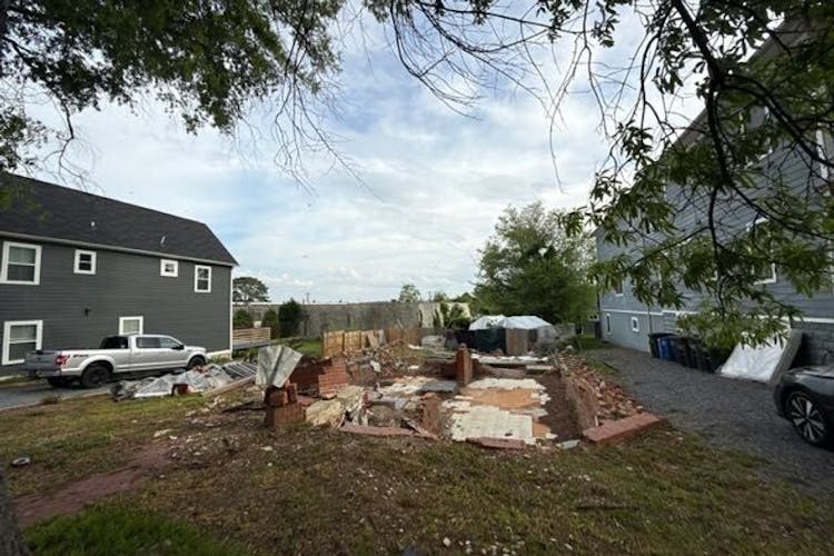 2231 Douglas St N E Washington, DC 20018, District of Columbia County